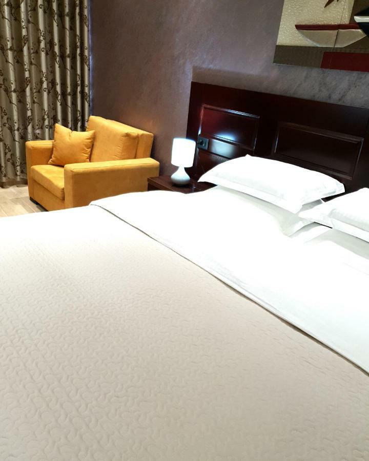 Comfort Hotel Фиери Экстерьер фото